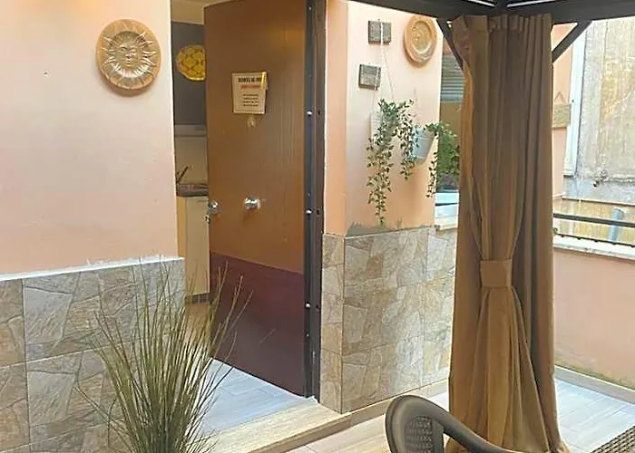 Hotel Condotti 3*